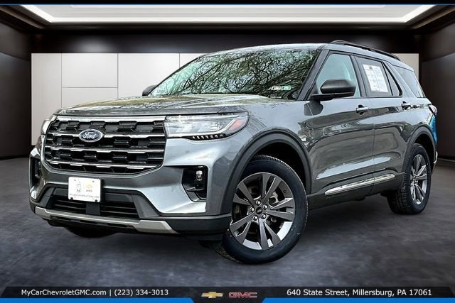 2025 Ford Explorer Active in Gray — front three-quarter view