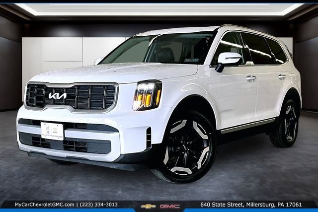 2025 Kia Telluride S in White — front three-quarter view