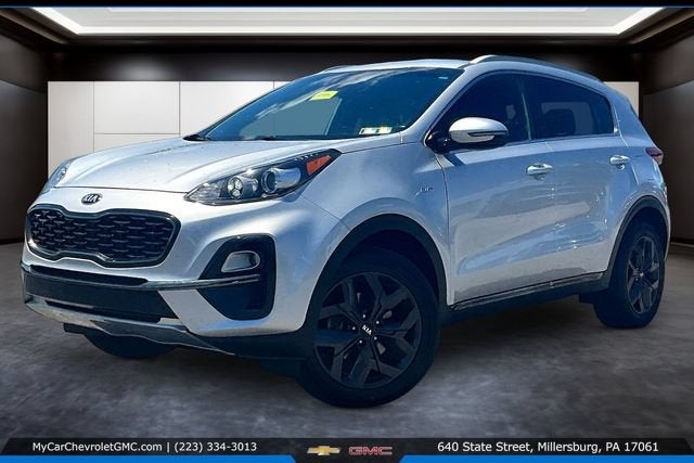 2020 Kia Sportage S in Silver — front three-quarter view